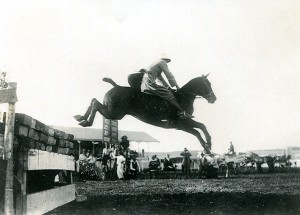 Pat Armstrong and Tempe competing in Bloemfontein